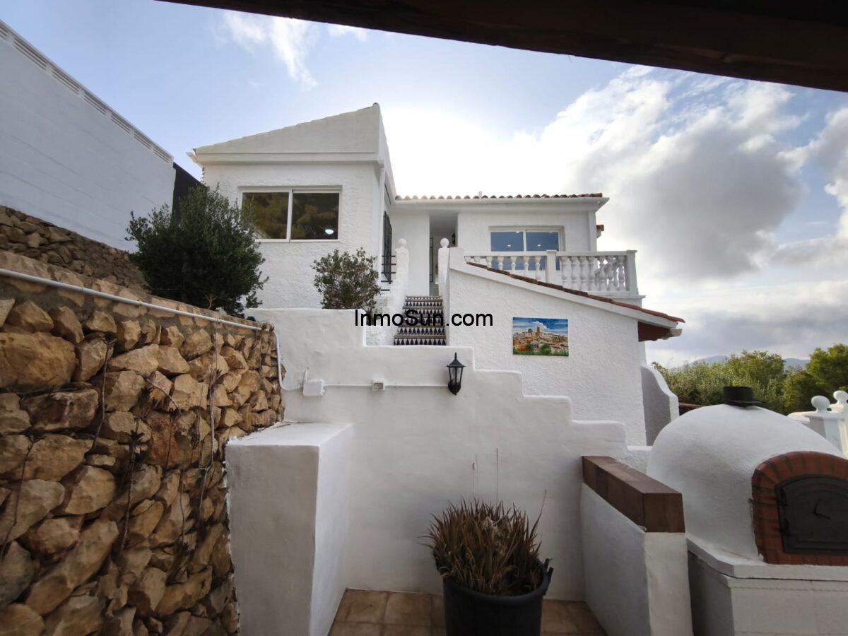 4bfedacc-3918-4612-8f7a-d0119d38a31e