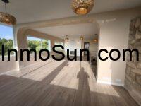 a278c0c6-837b-42f2-9045-e1f85546f6b0