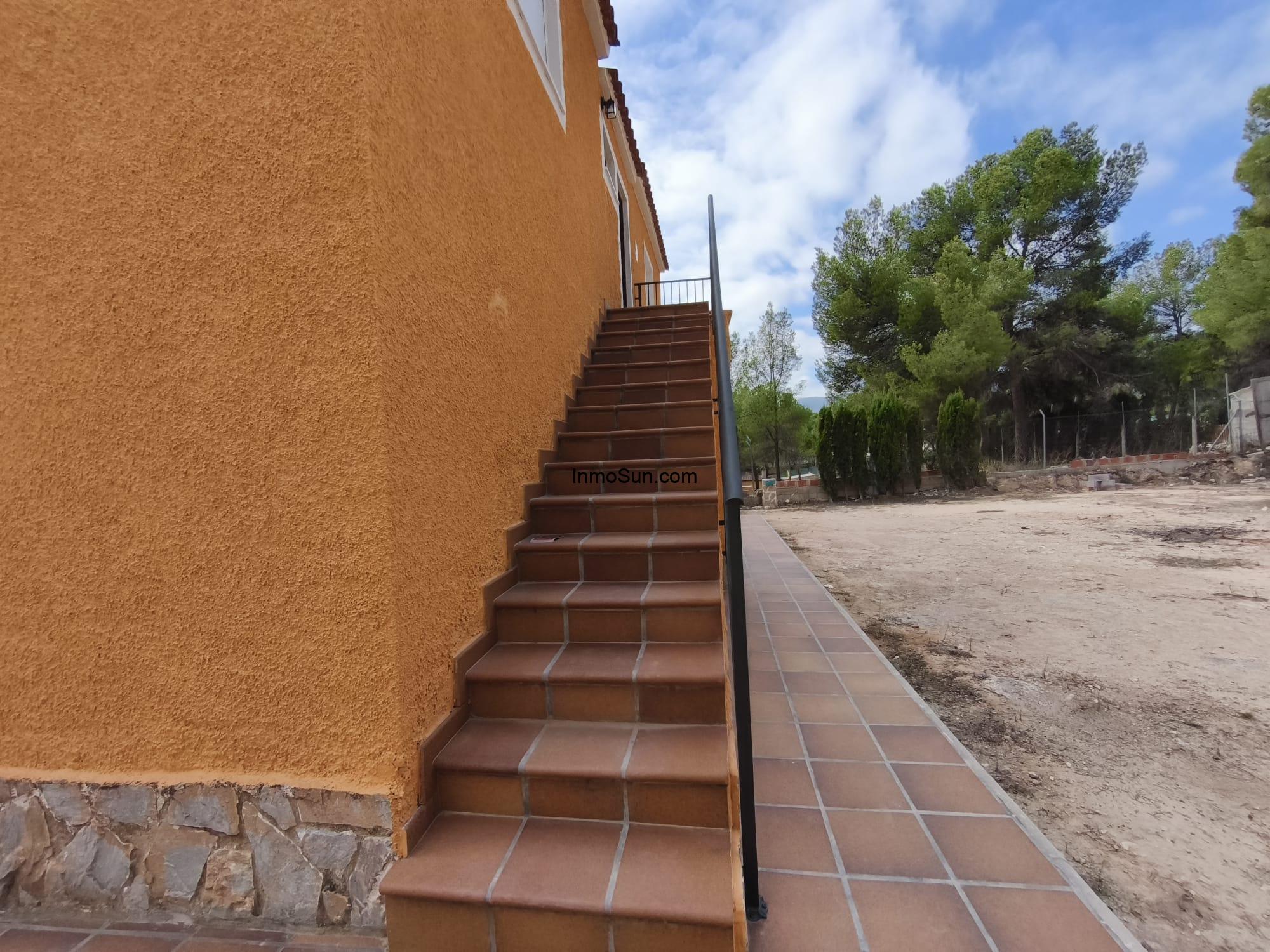 foto-19-escaleras-a-planta-primera_3138_14